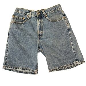 Vintage Levi’s 550 Relaxed Fit Denim Shorts 32 Made in USA Red Tab